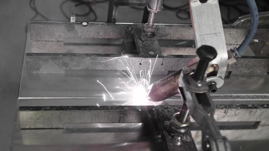 Laser cleaning for welding