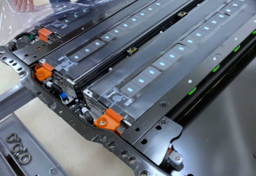 Tesla Prismatic Battery Pack Manufacturing