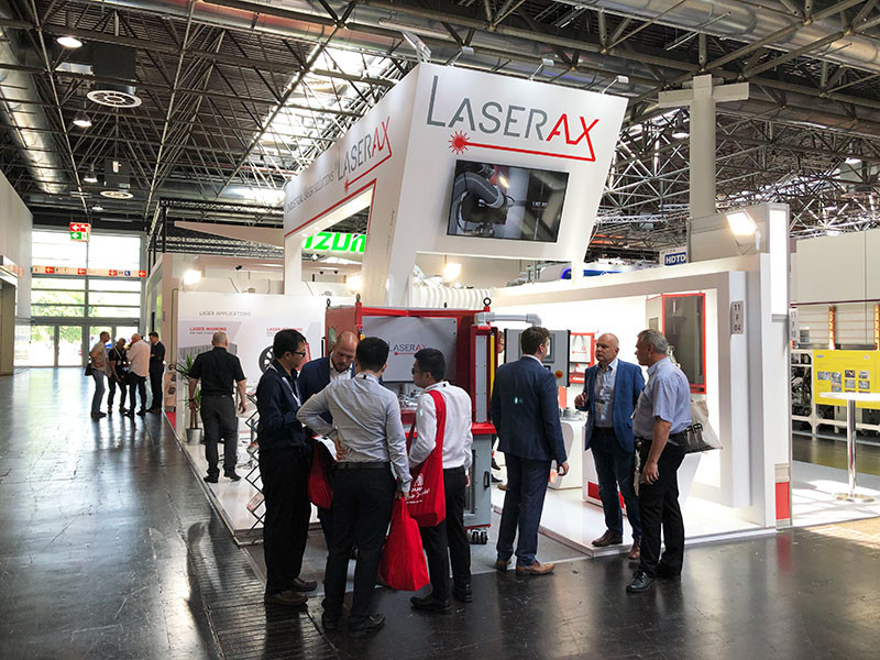 Laserax Visitors Gifa