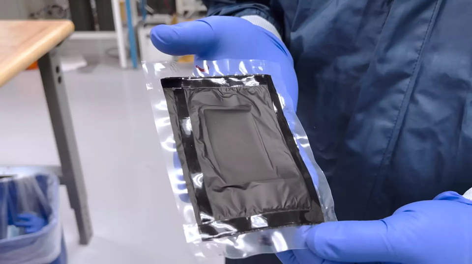 Sakuu Metal Free Pouch