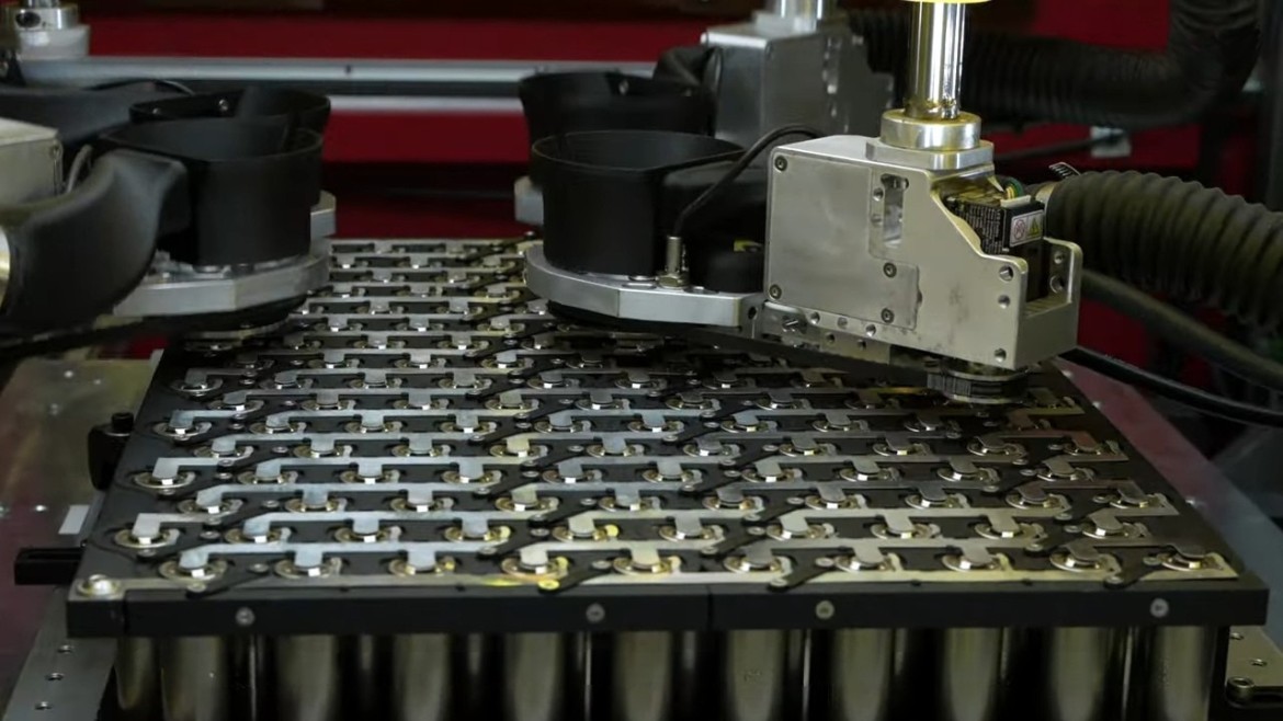 Automated Battery Laser Welding