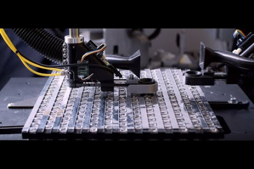 Robot-Assisted Busbar Laser Welding (patent pending)